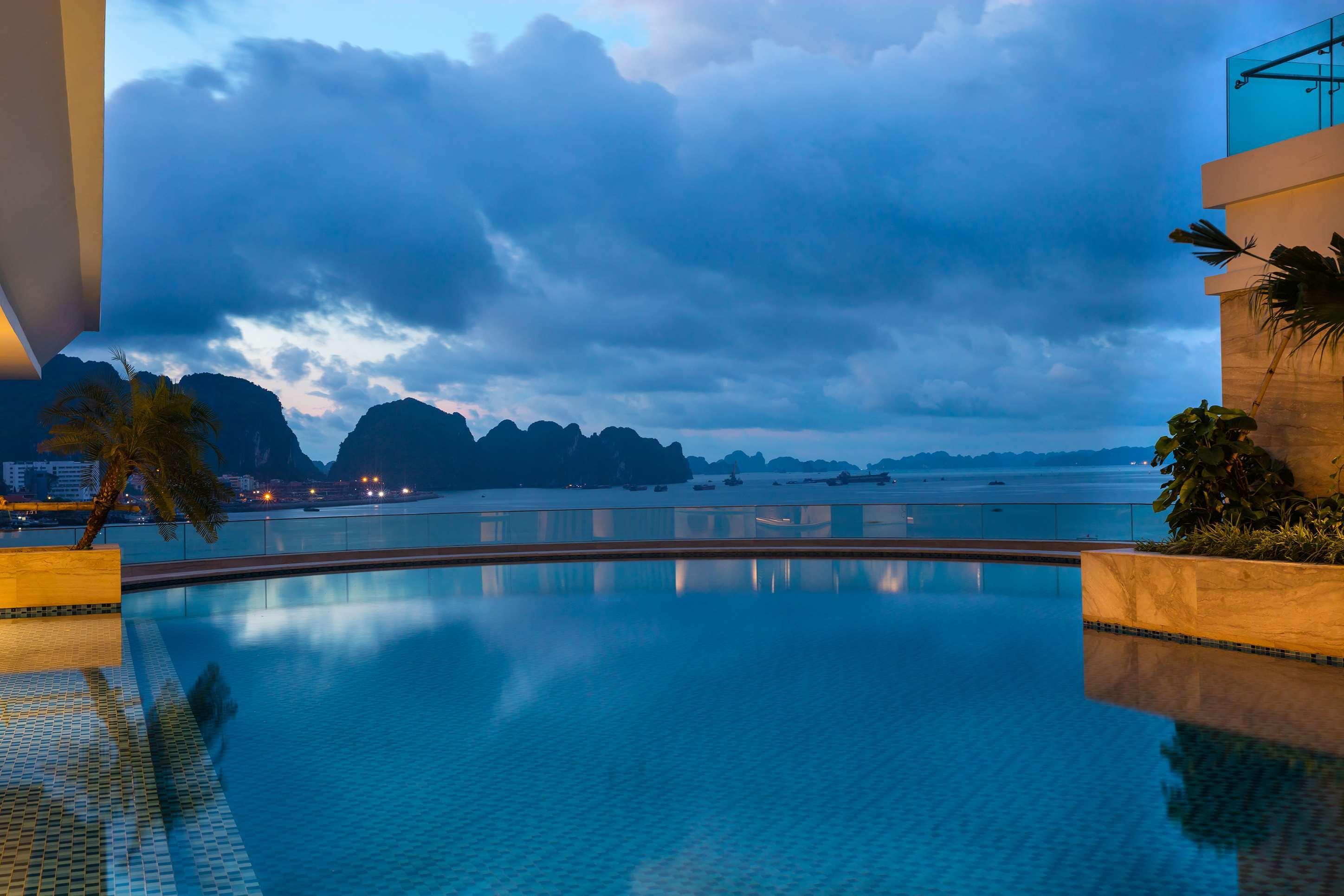 Wyndham Legend Halong Hotel Ha Long Exterior foto